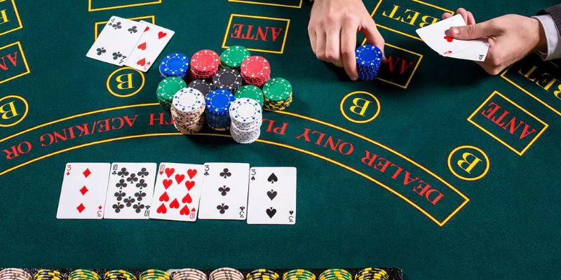 Những ưu đãi cực hot chỉ có tại sảnh V8 Poker